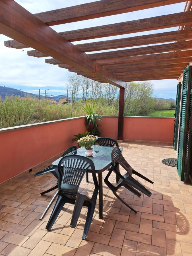 Il Casale Rosso Monolocale Cinque Terre-Toscana Caniparola di Fosdinovo Ngoại thất bức ảnh
