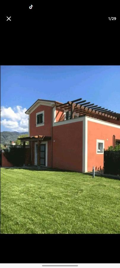 Il Casale Rosso Monolocale Cinque Terre-Toscana Caniparola di Fosdinovo Ngoại thất bức ảnh